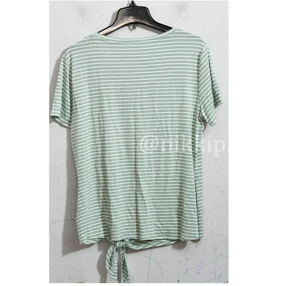 Matty Ladies' V-Neck Tee Shirt Top Short Sleeve Lightweight - Picture 4 of 5